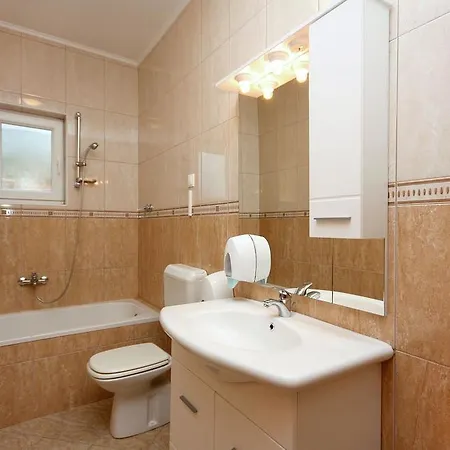 Rogoznica 3199a * Rogoznica (Sibenik-Knin)